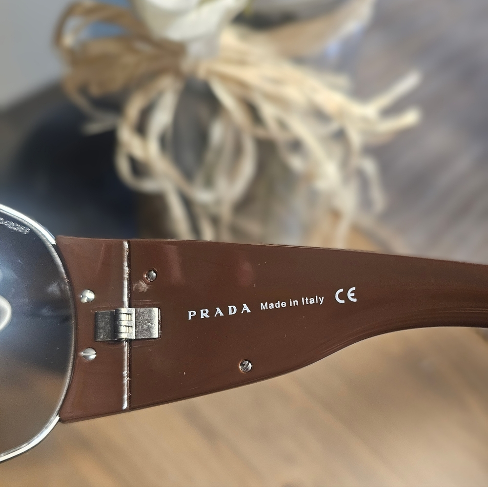 Prada Sheild / Mask Sunglasses ( Vintage ) SPR 581 - Picture 10 of 10